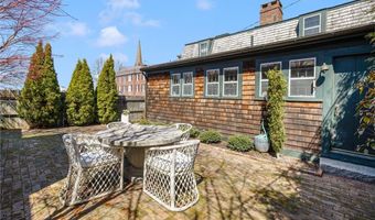 27 William St, Newport, RI 02840