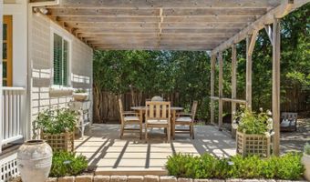 110 Viola Way, Angwin, CA 94508