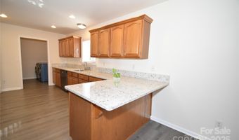 2702 Plantation Way, Albemarle, NC 28001