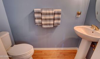 56 W Aspen Way, Aberdeen, NJ 07747