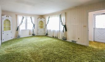 29 Edward Ave, East Providence, RI 02916