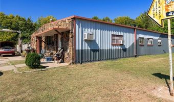 802 Fort St, Barling, AR 72916