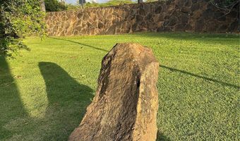 61-560 Pohaku Loa Way, Haleiwa, HI 96712