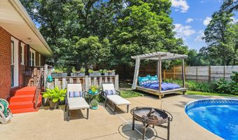 6916 PACIFIC Ln, Annandale, VA 22003