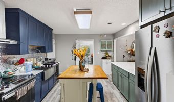 13293 Riverland Dr, Biloxi, MS 39532