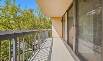 7401 WESTLAKE Ter #215, Bethesda, MD 20817