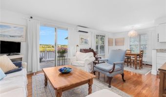 44 Bliss Mine Rd 10, Middletown, RI 02842