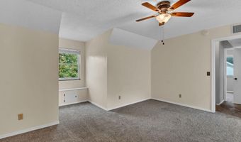 3305 Colonial Ct, Augusta, KS 67010