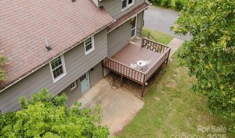 6917 Lancer Dr, Charlotte, NC 28226