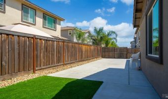761 Razorbill St, Vacaville, CA 95688