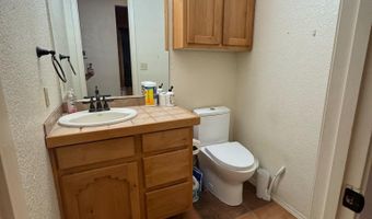 1402 S Twenty-Fourth St, Artesia, NM 88210