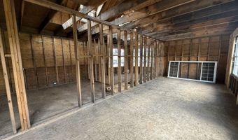 7669 Chase Rd, Albany, OH 45710