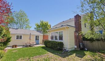 100 Hope St, East Providence, RI 02916