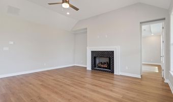 5835 LINDEN OAK Dr E, Arlington, TN 38002