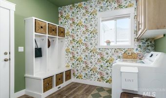 5272 Canterbury St, Chubbuck, ID 83202