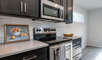 2555 Spark St, Fitchburg, WI 53711