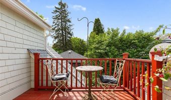 74 Third St, Newport, RI 02840