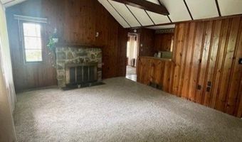 218 Wawayanda Rd, Alloway, NJ 07422