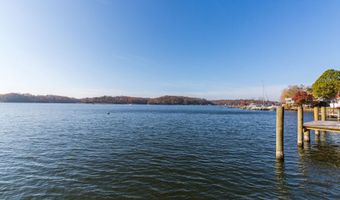 209 WINCHESTER BEACH Dr, Annapolis, MD 21409