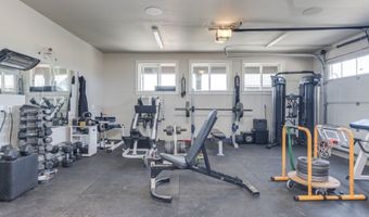 21625 BUTTEVILLE Rd, Aurora, OR 97002