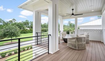 31 Hunting Lodge Rd, Bluffton, SC 29910