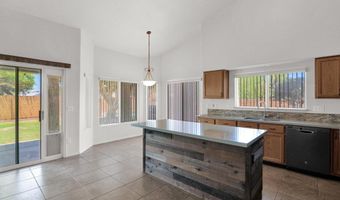 360 S PINEVIEW Dr, Chandler, AZ 85226