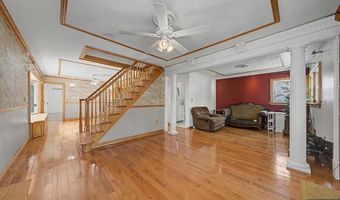 92 Blauvelt Ave, Bergenfield, NJ 07621
