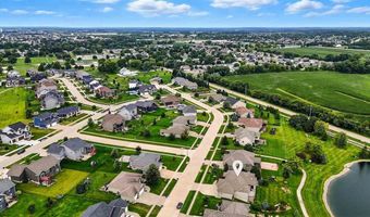 430 Carlyle Dr, North Liberty, IA 52317