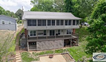 495 Shore Dr, Big Sandy, TN 38221