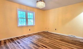 9 STONEY Dr, Dover, DE 19904