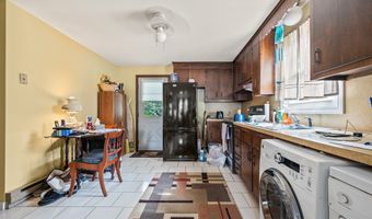66 Claire St, Bristol, CT 06010