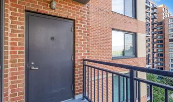 2451 MIDTOWN Ave 714, Alexandria, VA 22303