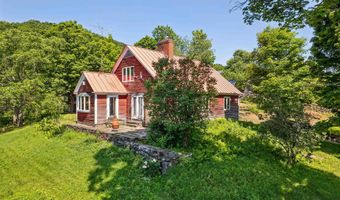 817 Gulf Rd, Barnard, VT 05031