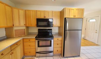 9 Wood St, Bangor, ME 04401