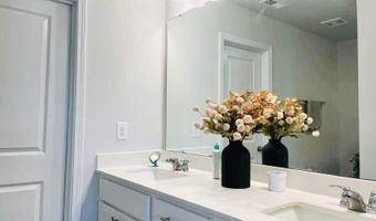 523 Deercroft Dr, Apex, NC 27539