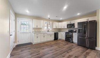 603 S Raccoon Rd 14, Austintown, OH 44515