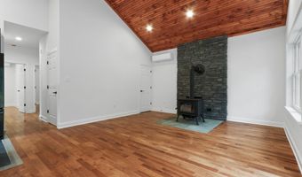 77 PARKER Trl, Albrightsville, PA 18210