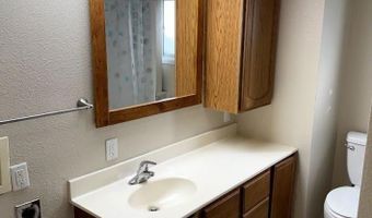 1012 M St, Auburn, NE 68305