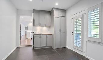 4555 Runnemede Rd NW, Atlanta, GA 30327