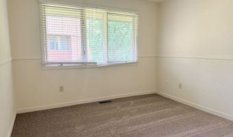 105 Montoya Dr 105, Branford, CT 06405