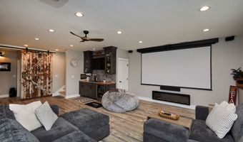 1417 S 11th St, Adel, IA 50003