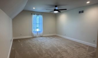 831 Spyglass Hill Dr, Bedford, IN 47421