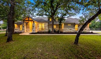 156 Crescent Rdg, Adkins, TX 78101