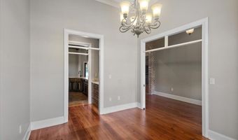 216 Meadowlands Dr, Brandon, MS 39047