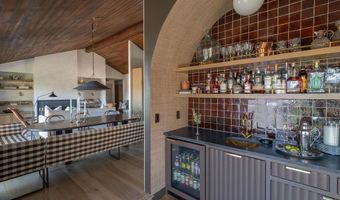 64141 Tumalo Rim Dr, Bend, OR 97703