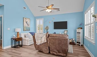 109 E Terminal Blvd, Atlantic Beach, NC 28512