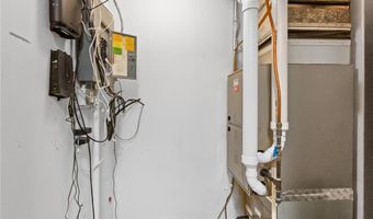 320 7th Ave E, Alexandria, MN 56308