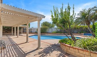 403 S Fernhill Ln, Anaheim, CA 92807