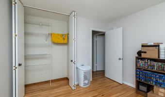 991 Cortland Dr, Apple Valley, MN 55124