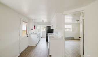 240 S 1st St, Elko, NV 89801